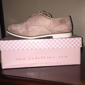 Oxford shoes size 7